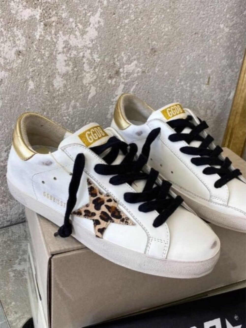 Golden Goose White Sneakers with Leopard Star and Gold Heel